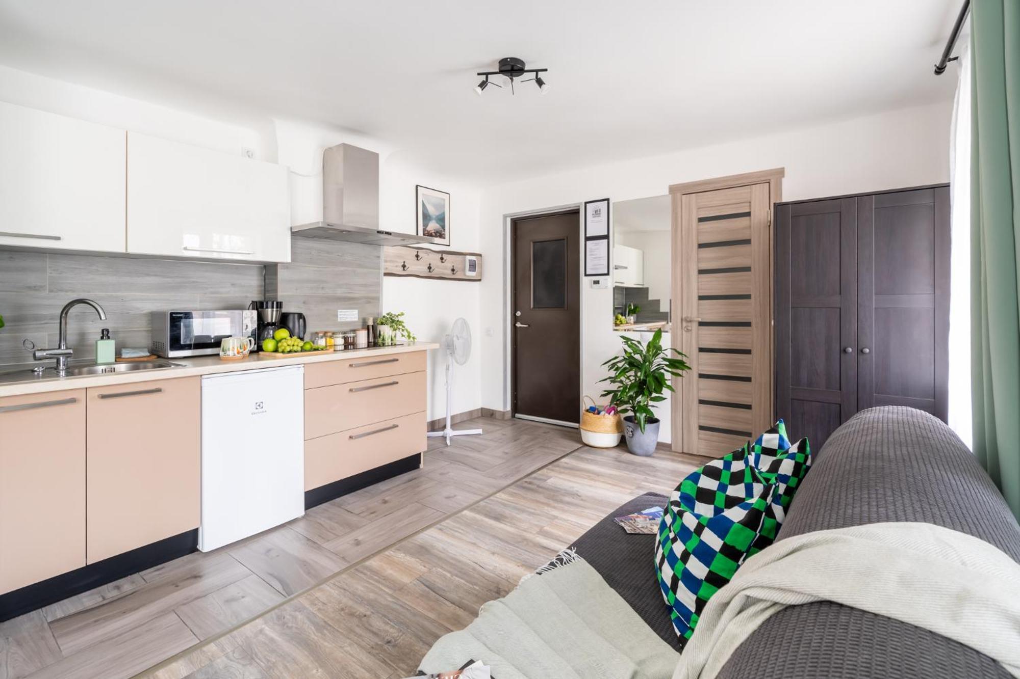 Green Garden & Private Parking Apartments With Playground Riga Ngoại thất bức ảnh