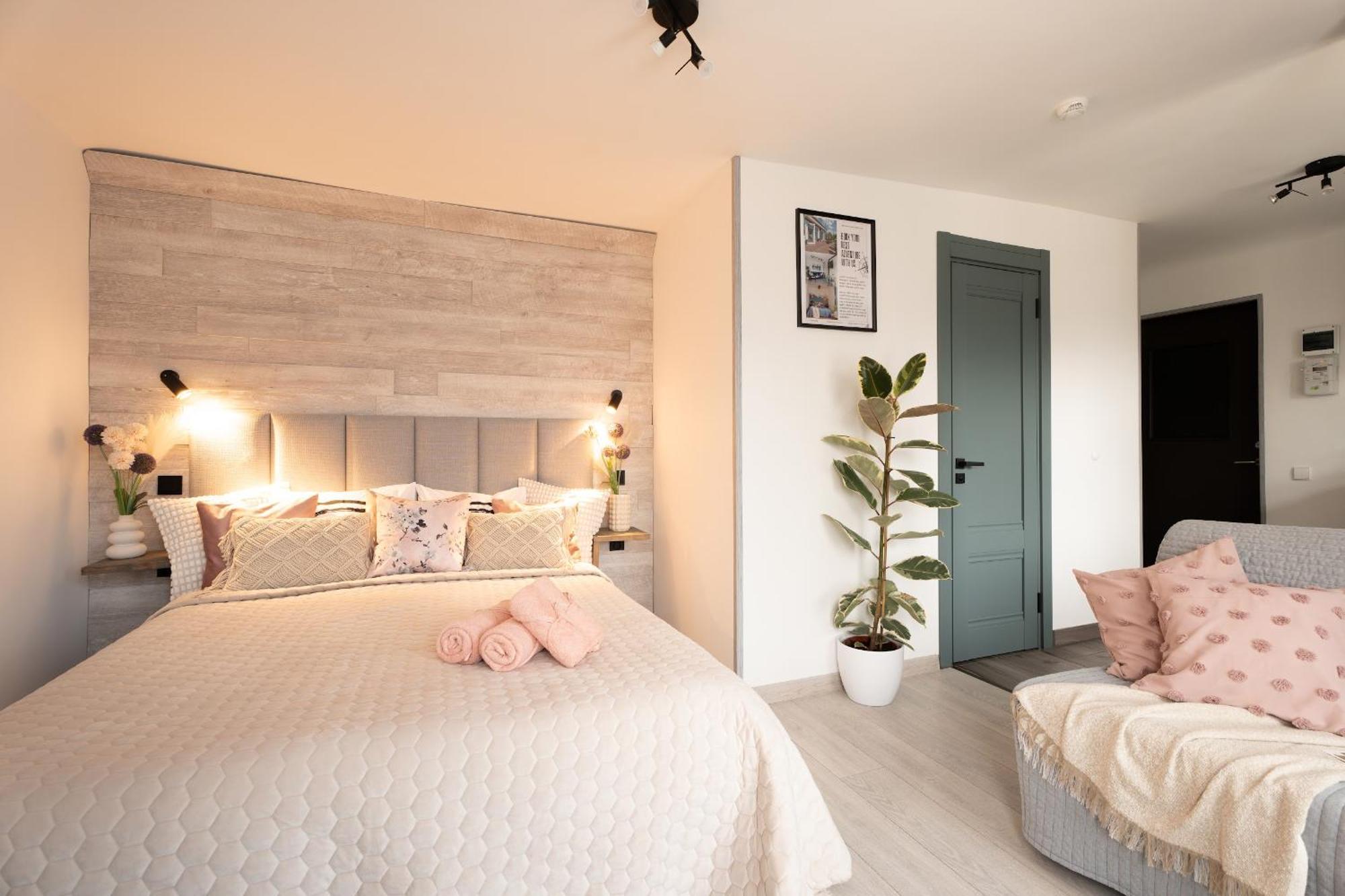 Green Garden & Private Parking Apartments With Playground Riga Ngoại thất bức ảnh