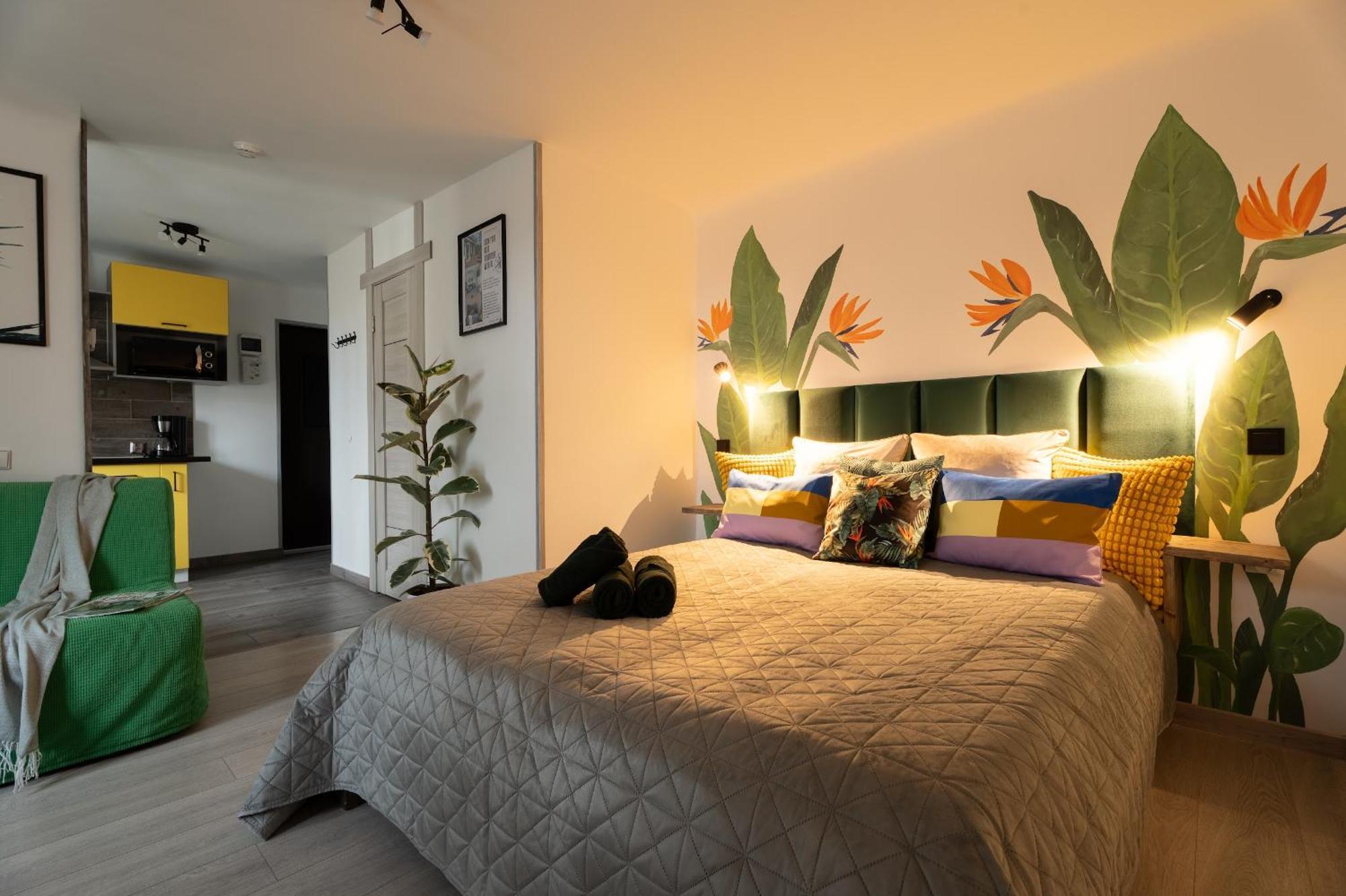 Green Garden & Private Parking Apartments With Playground Riga Ngoại thất bức ảnh