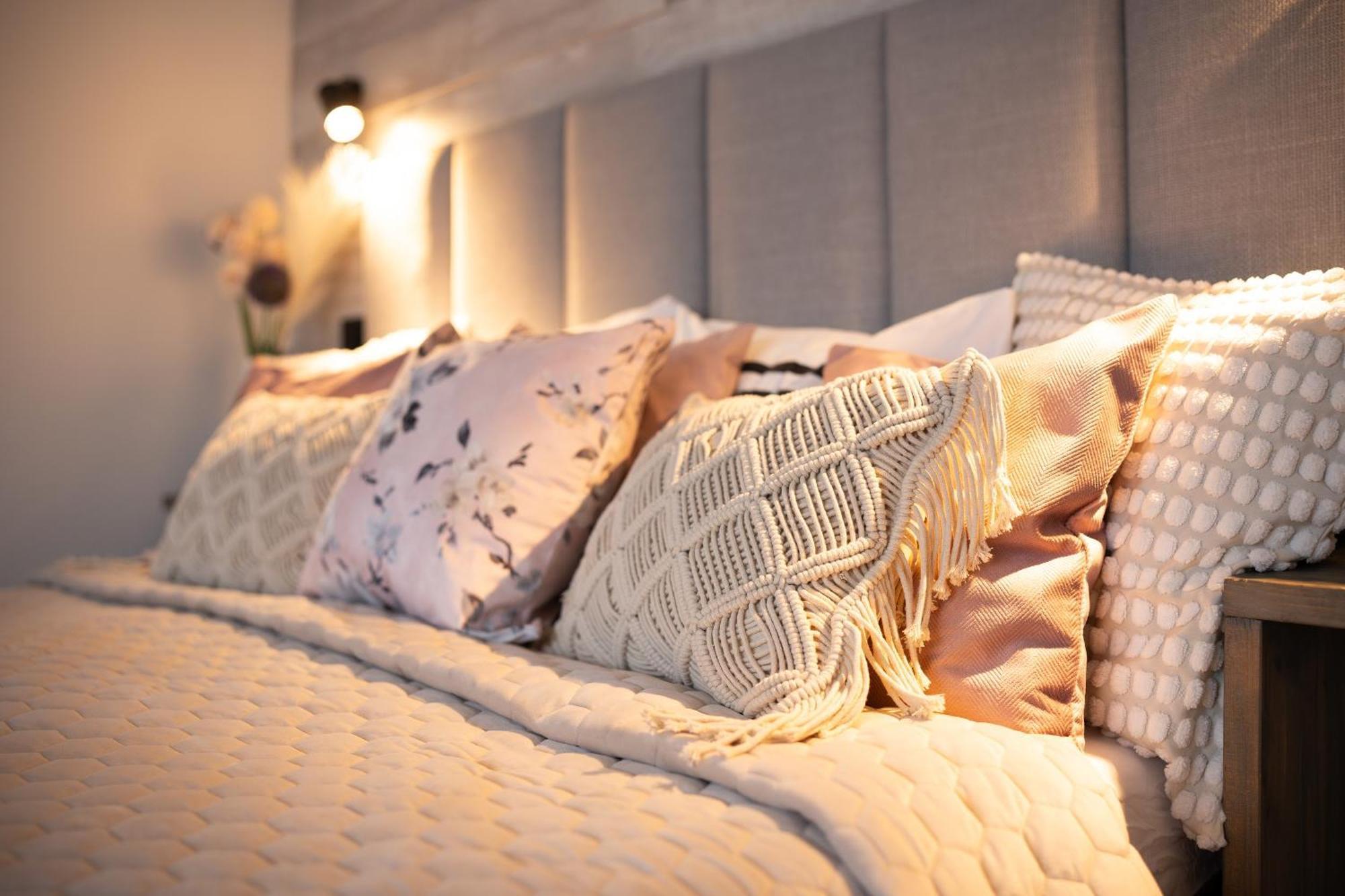 Green Garden & Private Parking Apartments With Playground Riga Ngoại thất bức ảnh