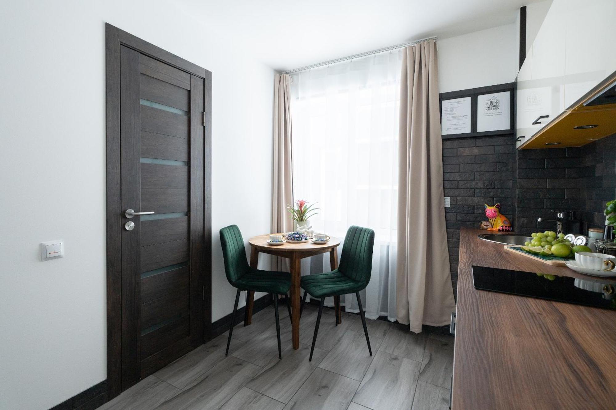 Green Garden & Private Parking Apartments With Playground Riga Ngoại thất bức ảnh